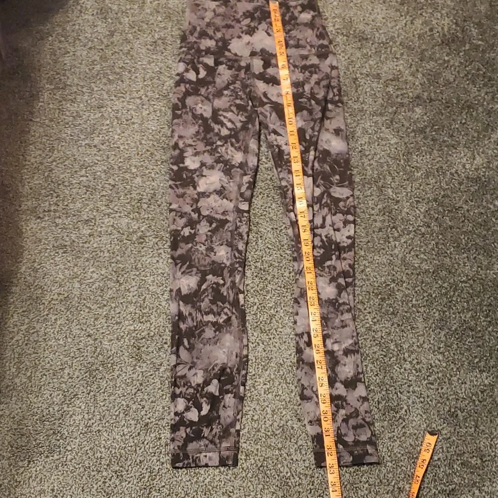 #93 Lululemon align leggings size 2 b845.